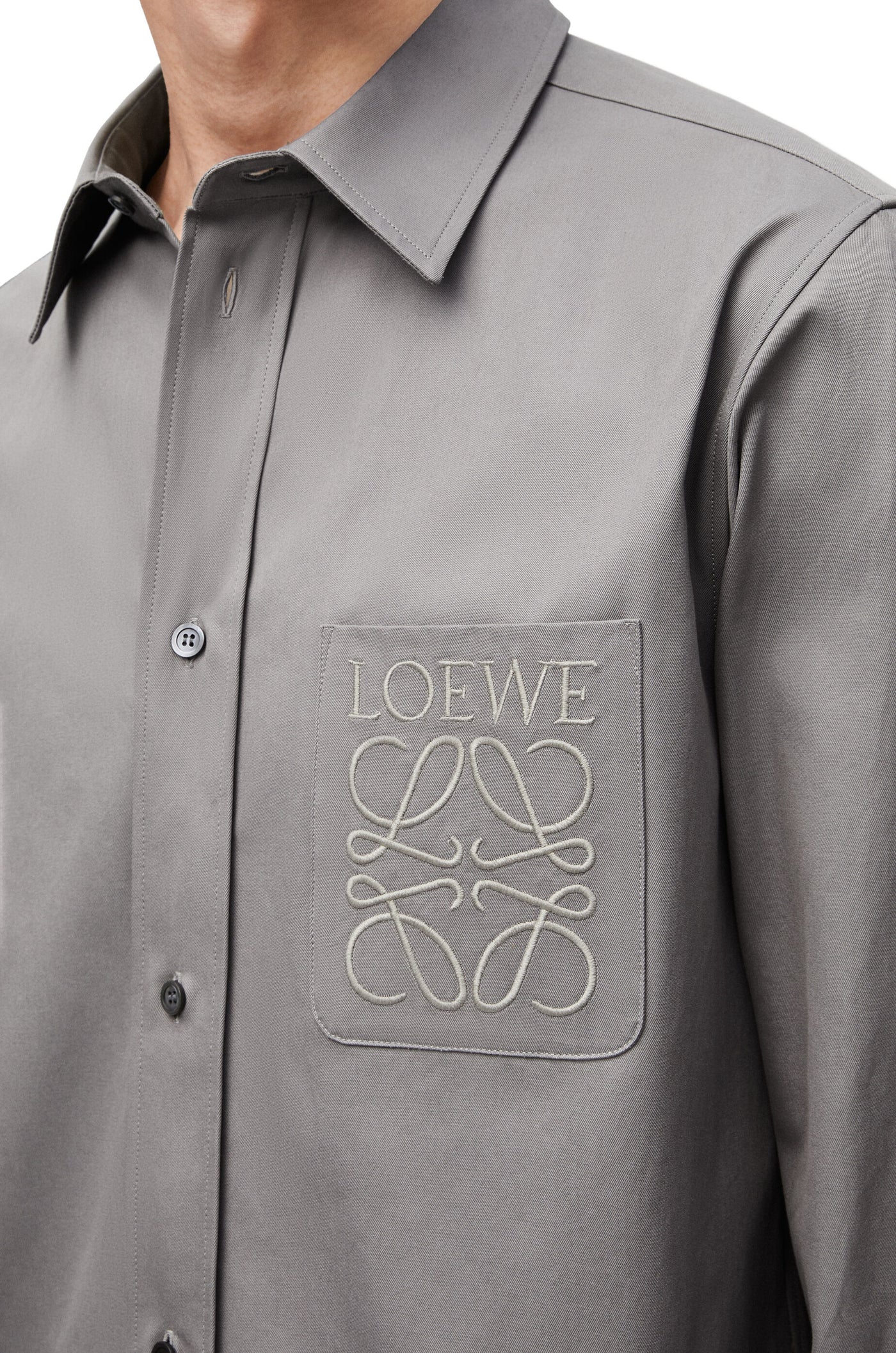 LOEWE chemise en coton à logo brodé